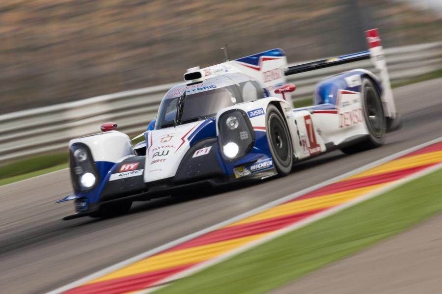  Toyota TS040 Hybrid 2014 года  (фото 46 из 55)